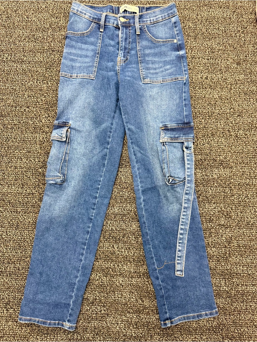 Women's Blue Straight-Leg Cargo Jeans with Utility Pockets
